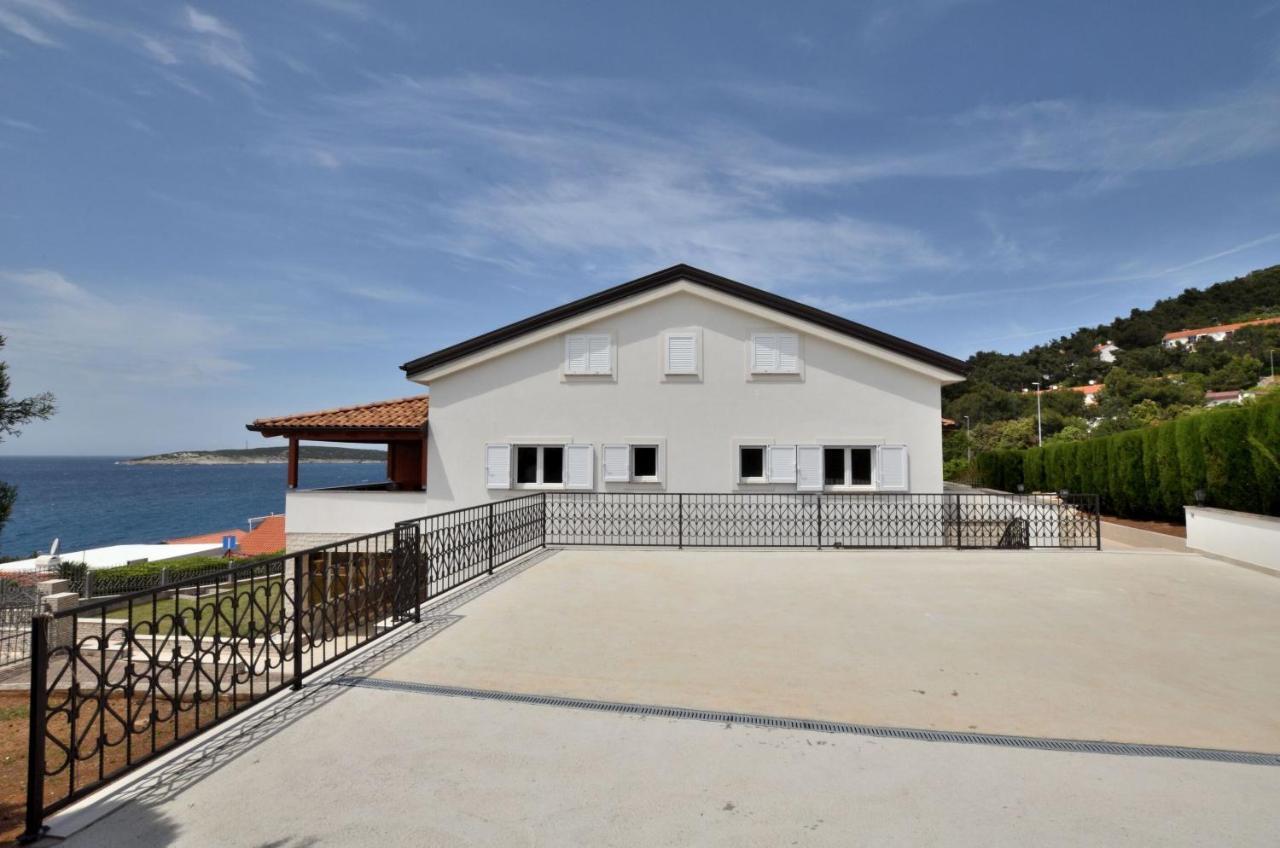 Apartments Villa Sofia Martinscica (Cres) Exterior foto